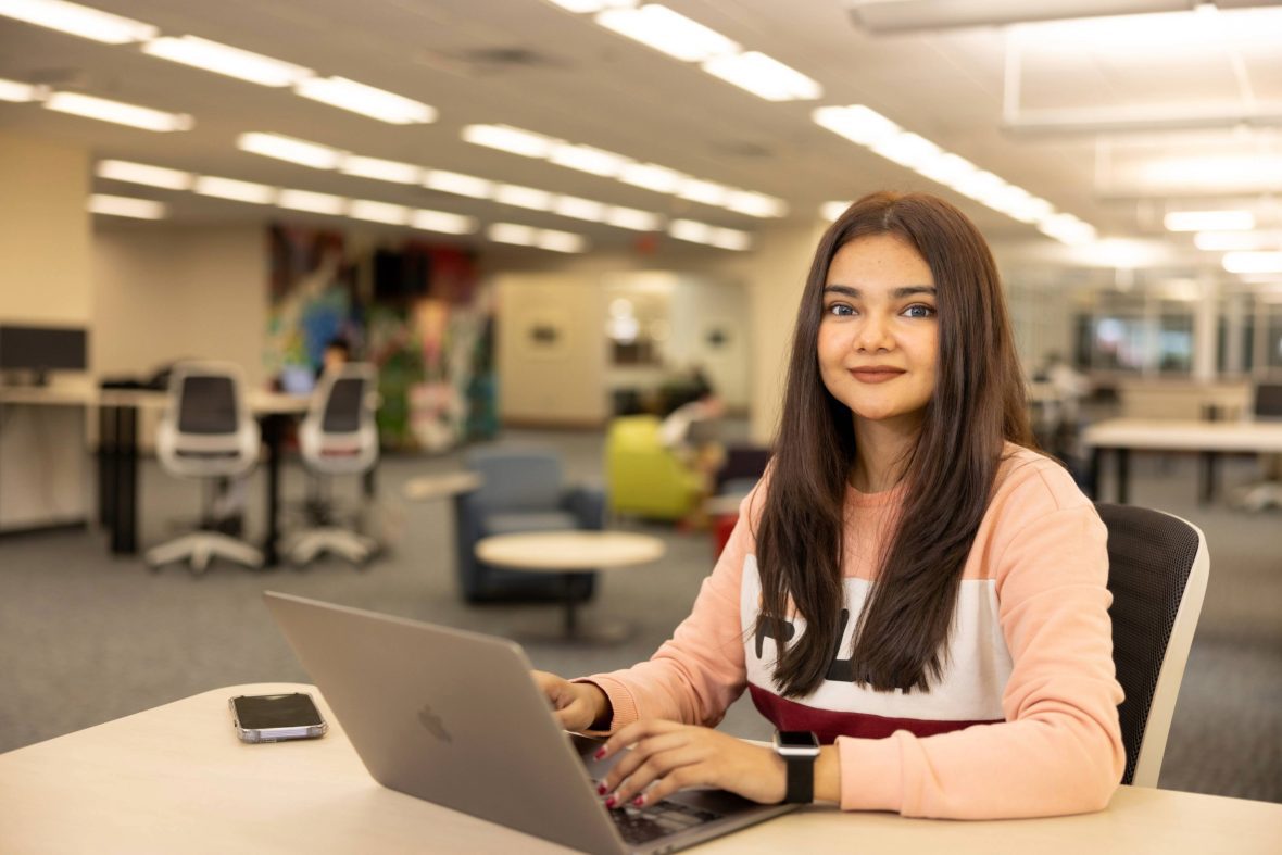 Grad Student Studies in Library